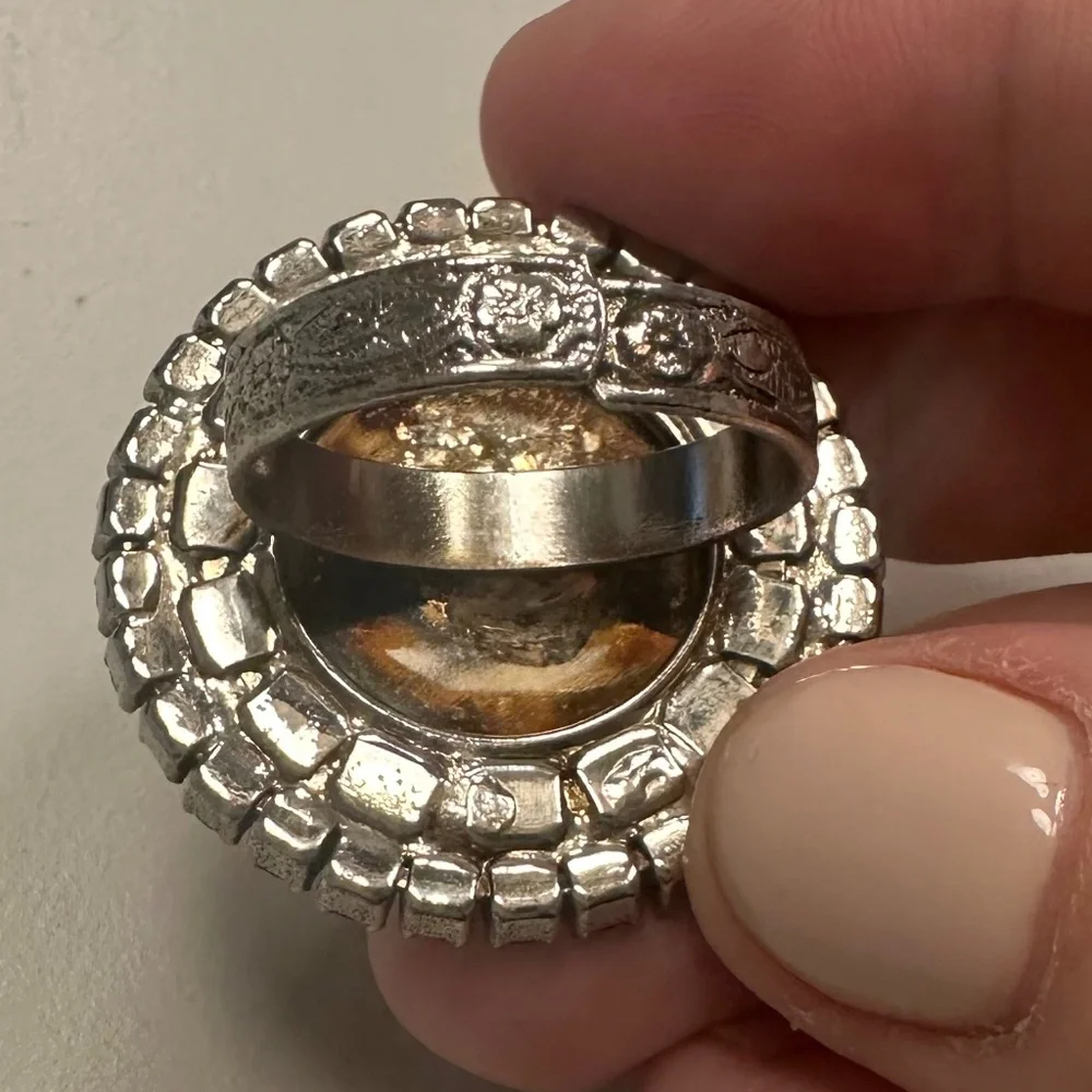 TOVA - Silver Plated Amethyst & VioletCrystal Encircled Sun Face Statement Ring - Picture 14 of 16